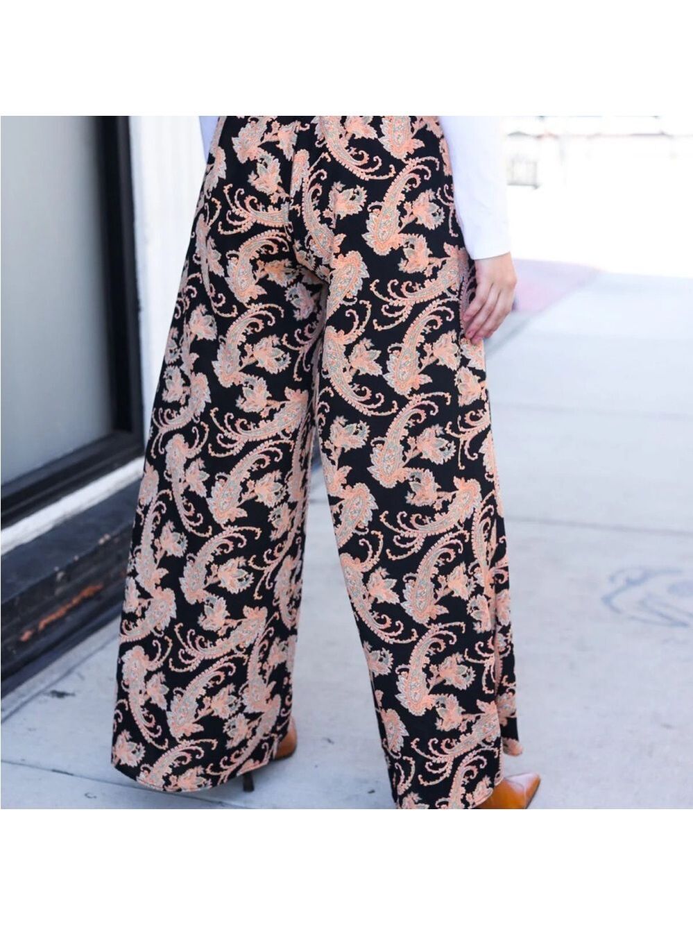 NWOT $88 Haptics Paisley Palozzo Pants - Picture 2 of 7